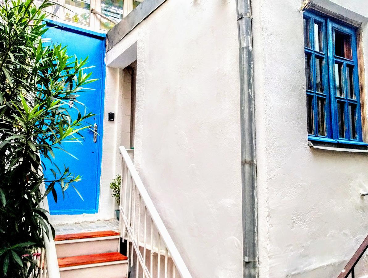 ★ Blue Door Rhapsody ★ - Special Stay In Old Town! Tbilisi Exteriör bild